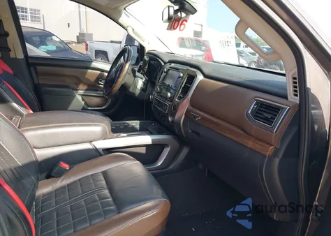 2017 Nissan Titan Platinum Reserve z USA, uszkodzony, nr VIN 1N6AA1E64HN502493